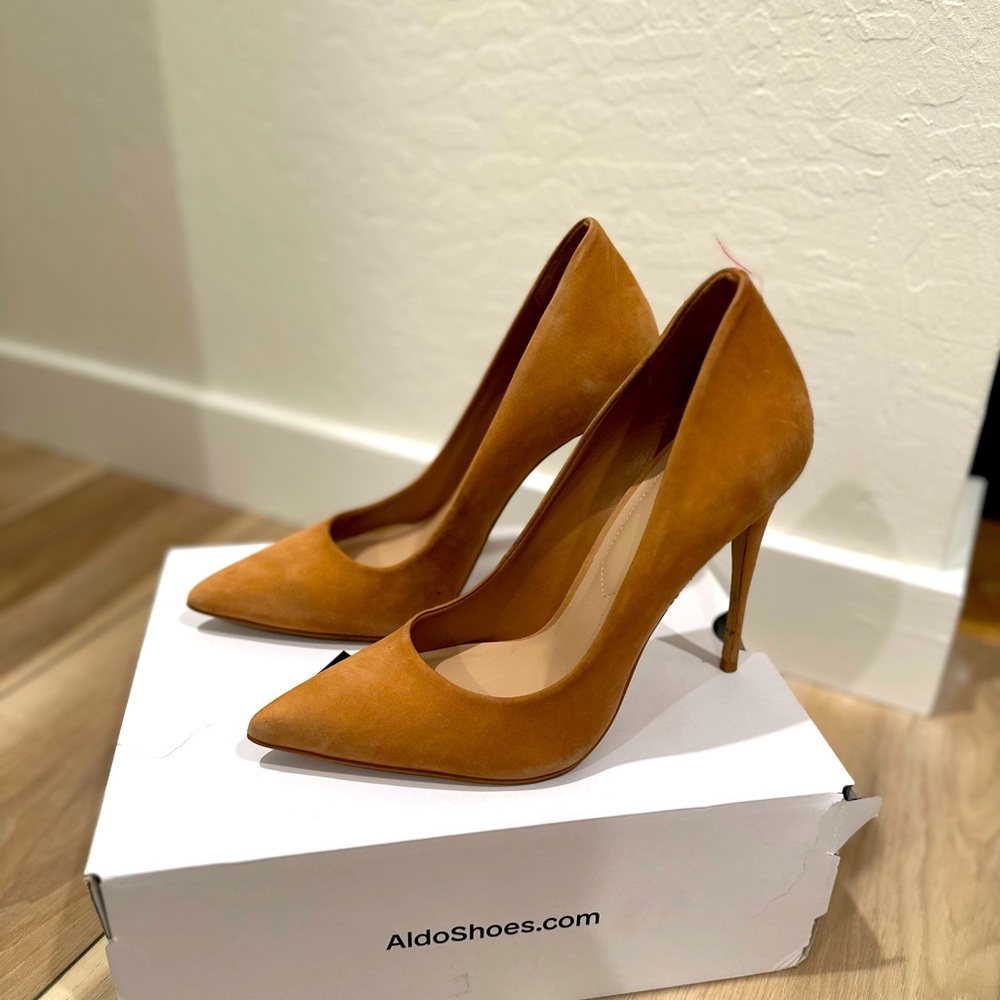 Aldo - Casedy Point Toe Pumps